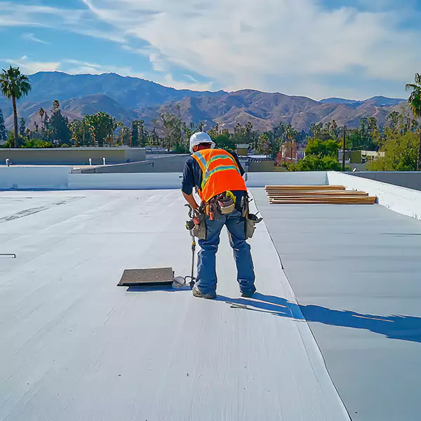 Why Encinitas Property Owners Trust Encinitas Roofing Pro for Flat Roofing?