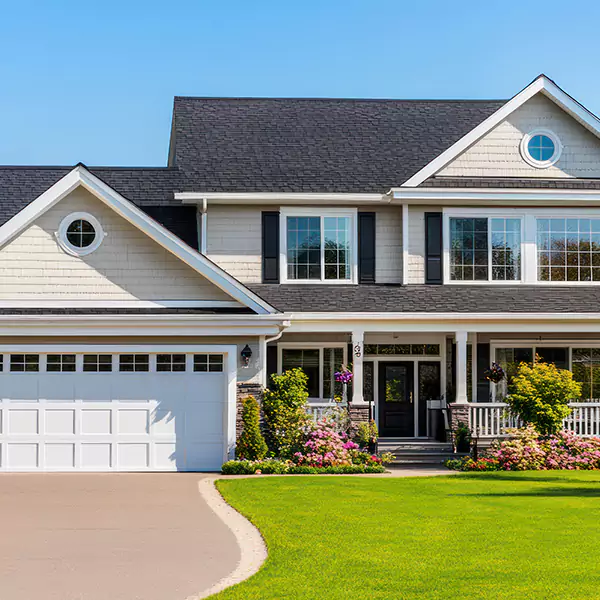 Why Encinitas Homeowners Choose Encinitas Roofing Pro for Roofing and Siding?
